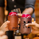 Enfriadores de latas personalizados, Koozies personalizados, Soporte de bebidas de cuero PU